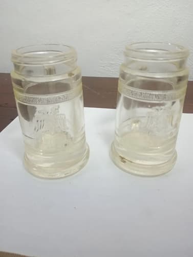 Par De Saleros Vintage Forma Tarro De Cerveza, Prensado Agua